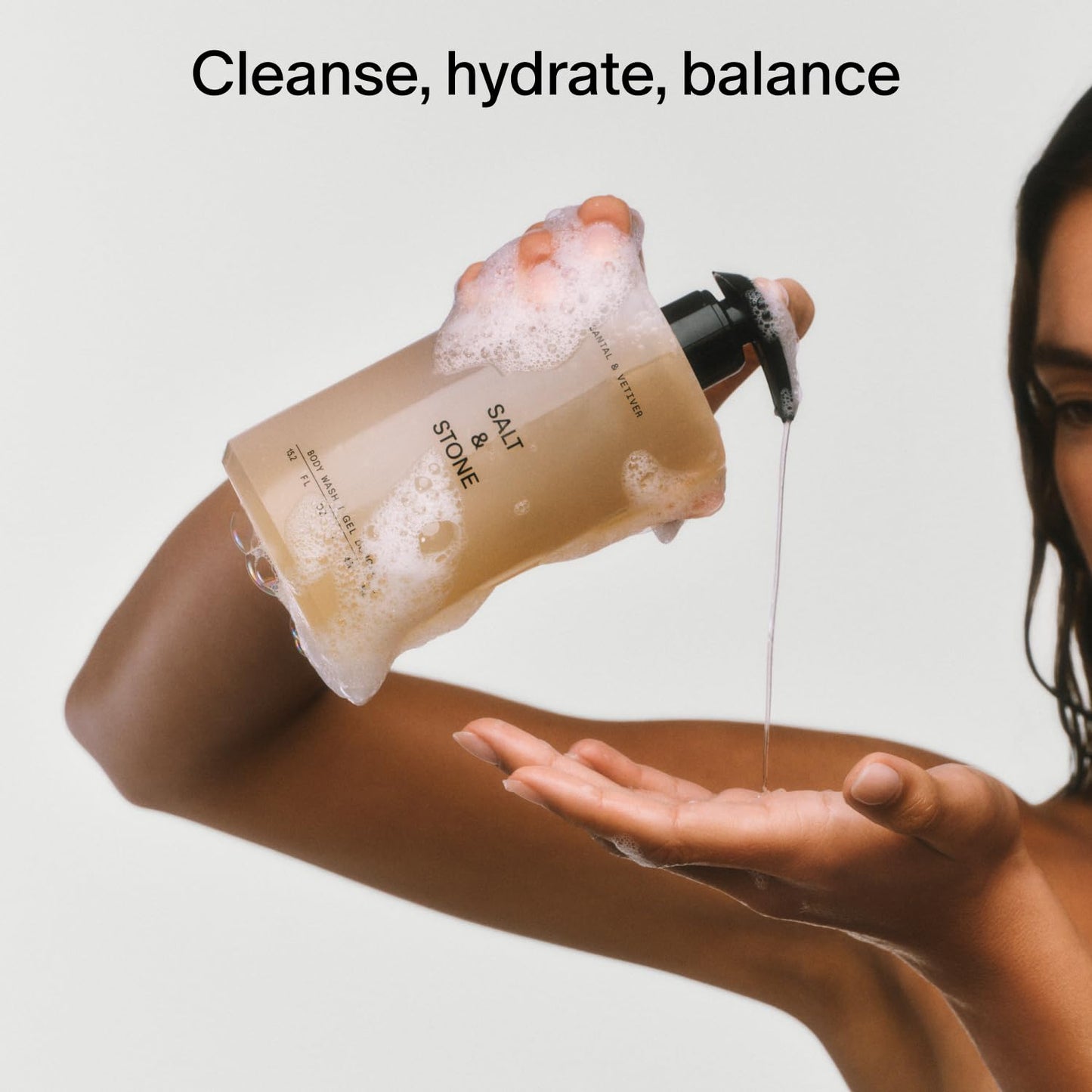 Body Wash with Antioxidants for Deep Moisture | for Women & Men, Sulfate, Paraben, & Dye Free, Leaving Skin Soft and Hydrated | Bergamot & Hinoki 15.2 Fl Oz